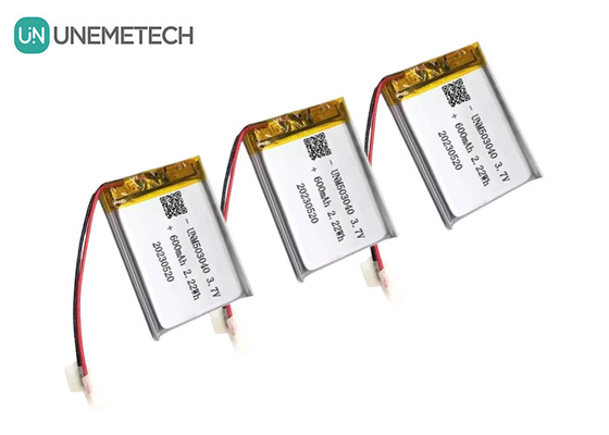 Batería recargable de iones de litio 503040 3.7V Batería Lipo 600mAh con tablero de protección para sistema de alarma