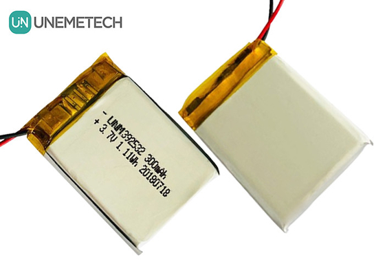GPS Tracker Batería de polímero de litio personalizada / 3.7V 300mAh 392532 Batería de lipo recargable
