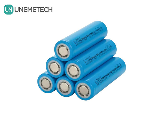 2500mAh 3.7V Max 6A Carga continua Batería cilíndrica de iones de litio 18650 INR18650-25P