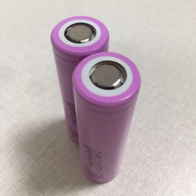 Samsung 35E 18650 Batería 3500mAh 8A 3.6V Célula de iones de litio cilíndrica INR18650-35E
