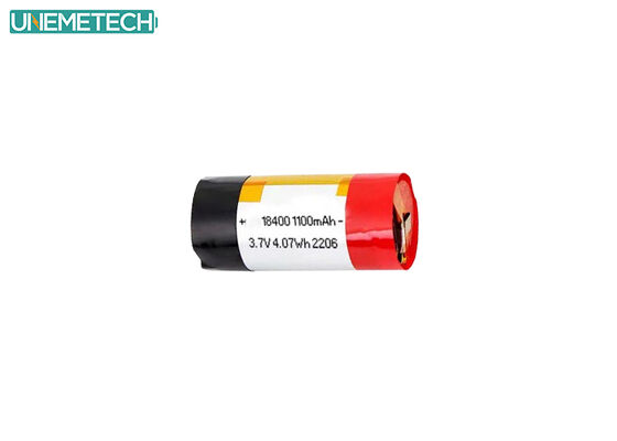 Calidad Batería cilíndrica 18400 3.7V 1100mAh del polímero de litio de la descarga 3A para los cigarrillos electrónicos Fábrica